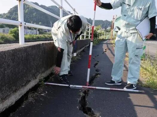 日本南海海槽附近曾數(shù)次發(fā)生大地震 為什么這么嚴(yán)重？