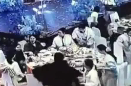 喜酒喝到一半結(jié)果新娘同事跑光了 原因竟是這樣太暖心了