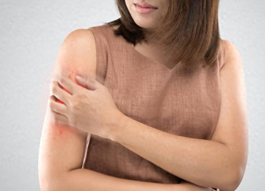 男子身上發(fā)癢檢查后竟確診肝癌 為什么這么嚴重？