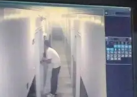 酒店回應(yīng)男子通卡刷開3名女子房間 究竟是怎么回事？
